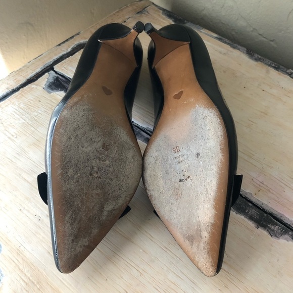 𝅺moschino Cheap and Chic Patent Pumps - Picture 5 of 5